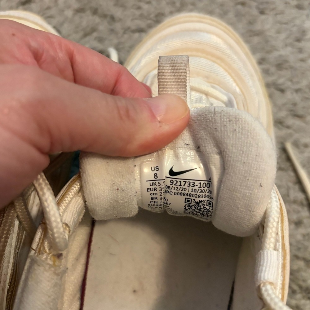 Nike Air Max 97 Womens Triple White Sail Sneakers SIZE 8 - Picture 6 of 8